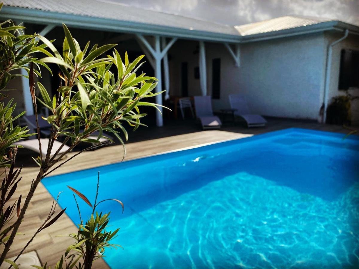 Voir Com 5 Etoiles Airb, Zolenzo, La Tete Dans Les Montagnes, 10 Pers * Petit-Bourg